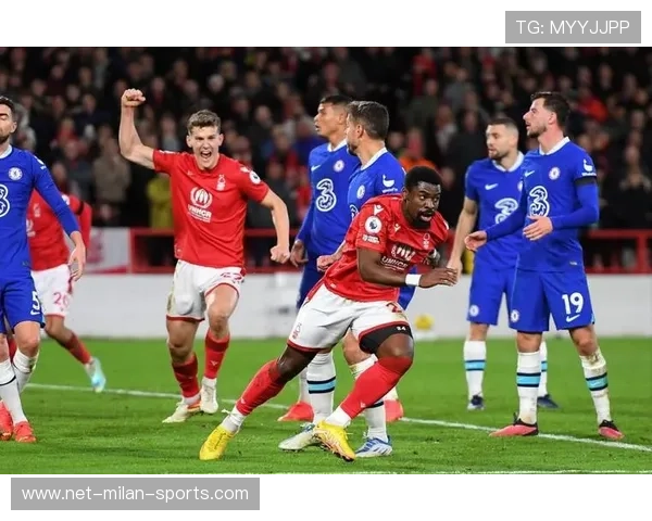 切尔西贝利斯后点补射完成完美团队配合